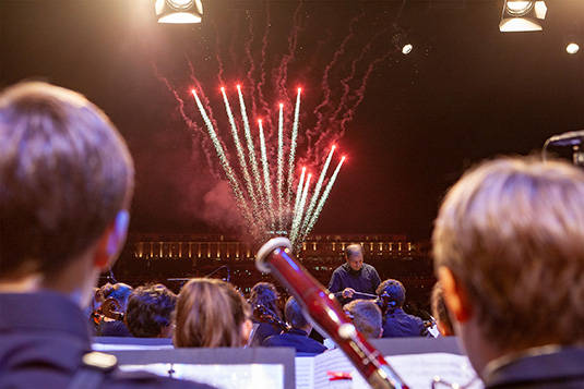 Feuerwerk zur Feuerwerksmusik von Georg Friedrich Händel